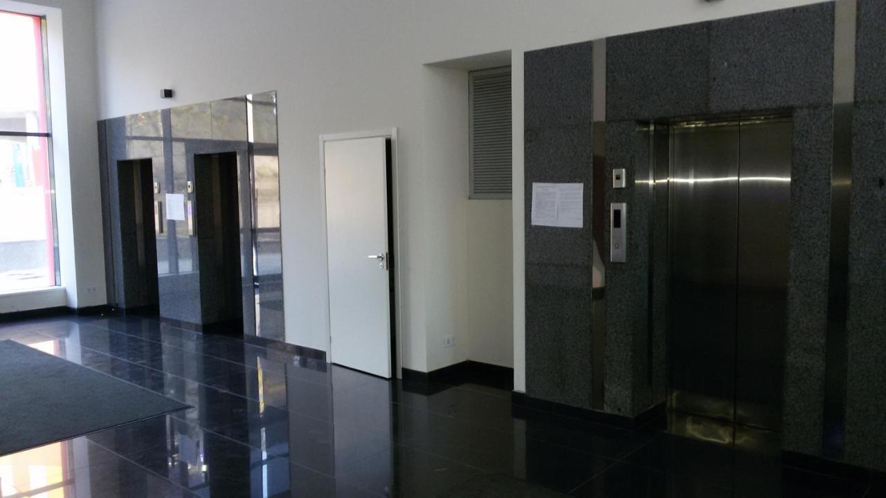 Apartamento Cozy Smarthouse Kiev Exterior foto