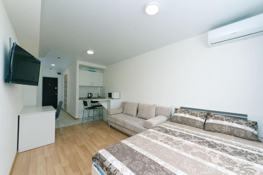 Apartamento Cozy Smarthouse Kiev Exterior foto