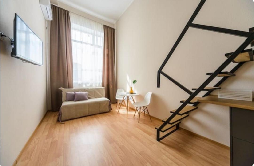 Apartamento Cozy Smarthouse Kiev Exterior foto