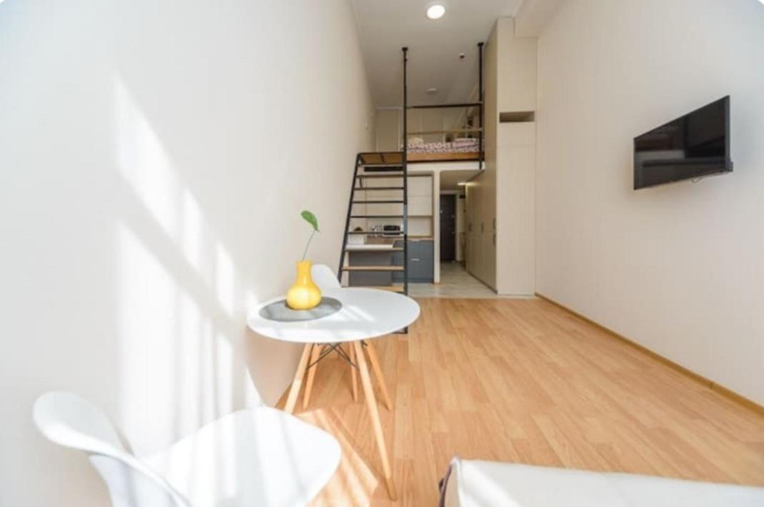 Apartamento Cozy Smarthouse Kiev Exterior foto